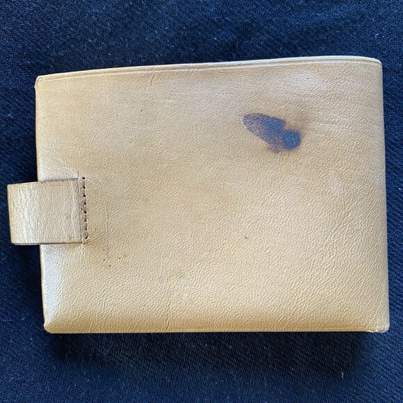 Vintage Tan Leather Bifold Wallet. Snap Closure. New But With Blemish. USA. - Picture 2 of 15